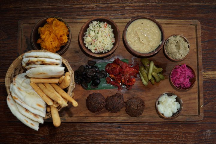 Food photography Bali - vegan board