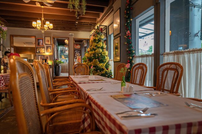 Interior Restaurant - Malaysia 2